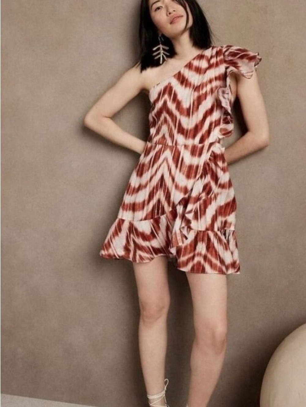 Banana Republic One-Shoulder Rust and Cream Ruffle Dress